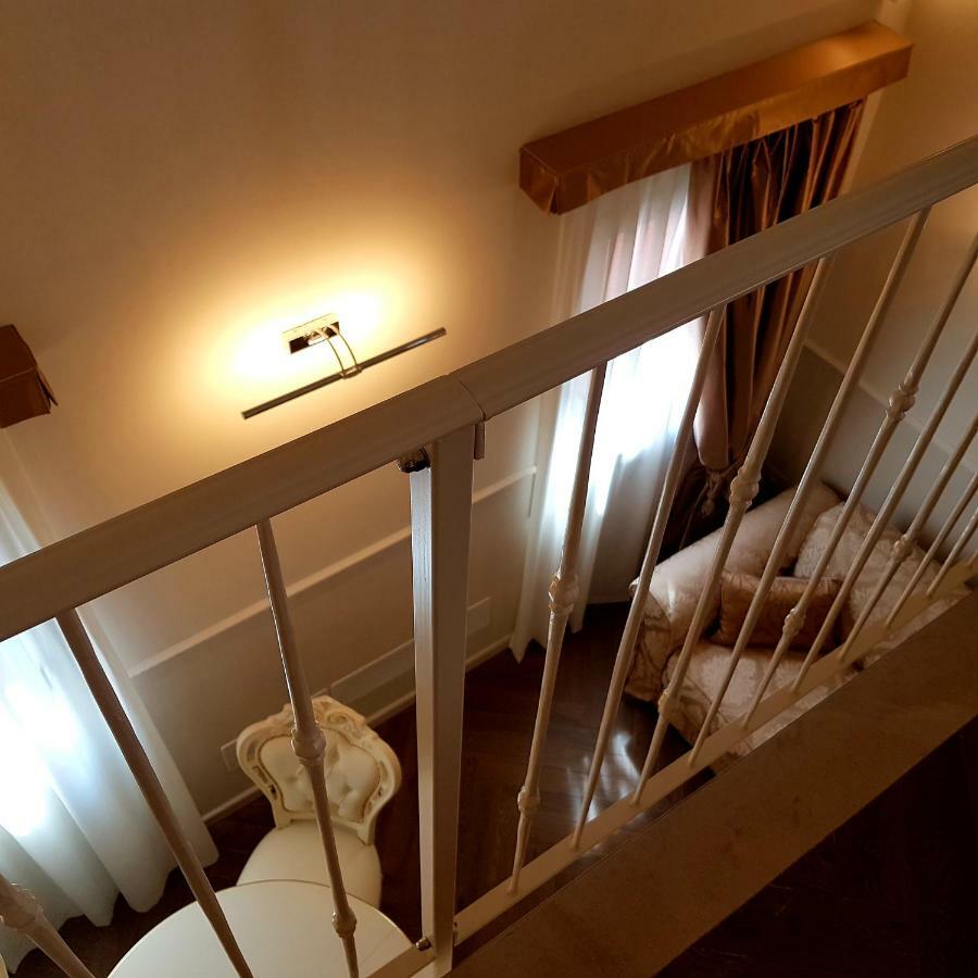 Ca' Vittoria Boutique House Apartsuite Κιότζα Εξωτερικό φωτογραφία