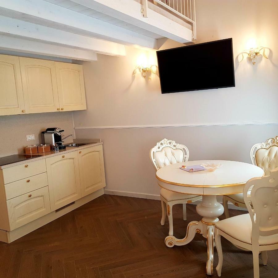 Ca' Vittoria Boutique House Apartsuite Κιότζα Εξωτερικό φωτογραφία