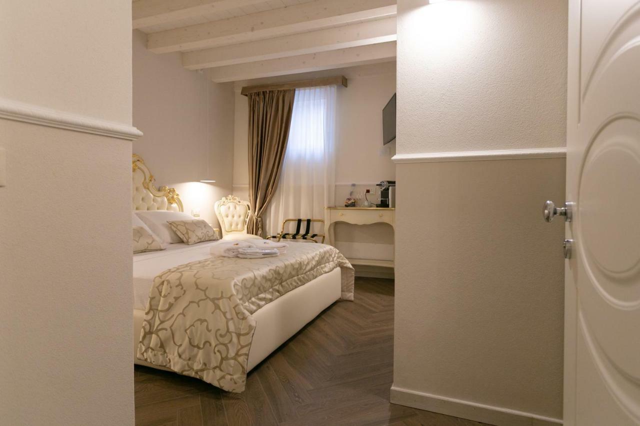 Ca' Vittoria Boutique House Apartsuite Κιότζα Εξωτερικό φωτογραφία