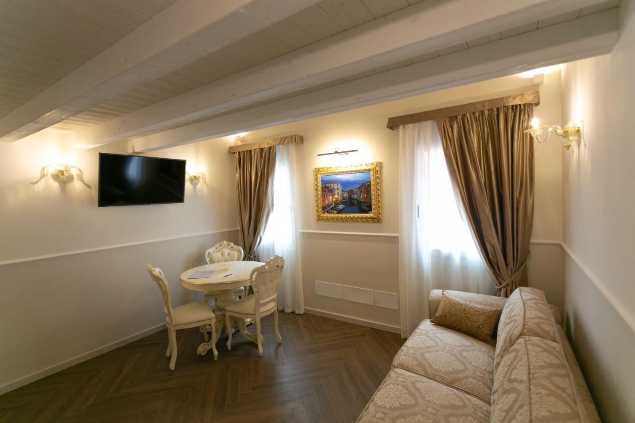 Ca' Vittoria Boutique House Apartsuite Κιότζα Εξωτερικό φωτογραφία