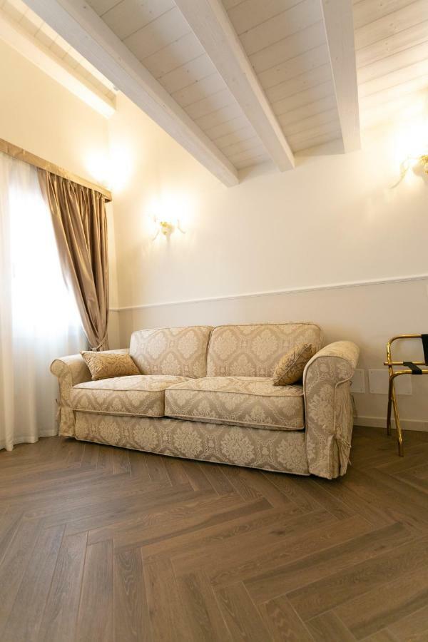 Ca' Vittoria Boutique House Apartsuite Κιότζα Εξωτερικό φωτογραφία